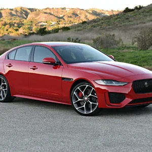 Jaguar XE 2020